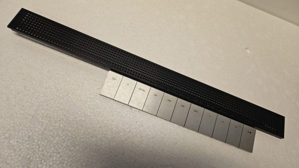 Keypad and grille Beomaster 1200